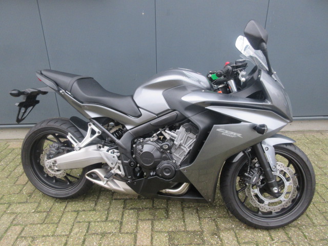 Honda - CBR650F ABS - €5999,00